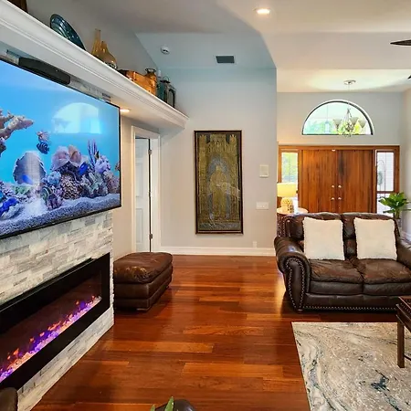 Bonita Springs Hideaway Less Than 3 Miles To Gulf Beaches!